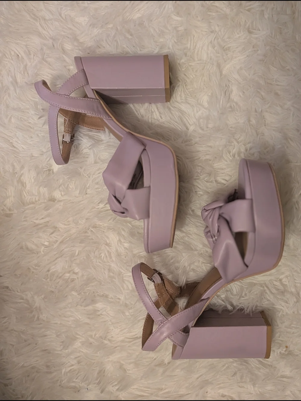 Torrid 7.5WW Lilac Knot-Front Platform Sandals